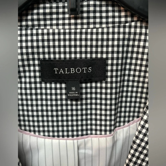 Talbots Black White Gingham Blazer
Single Button Front LIned Size 16 - Picture 3 of 5